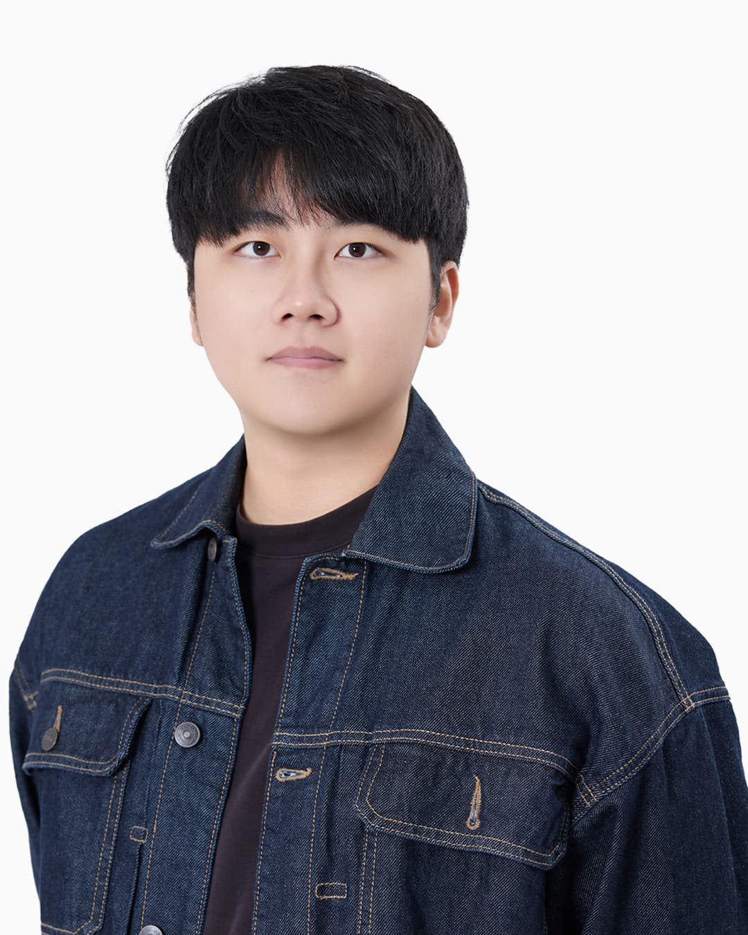 손현우